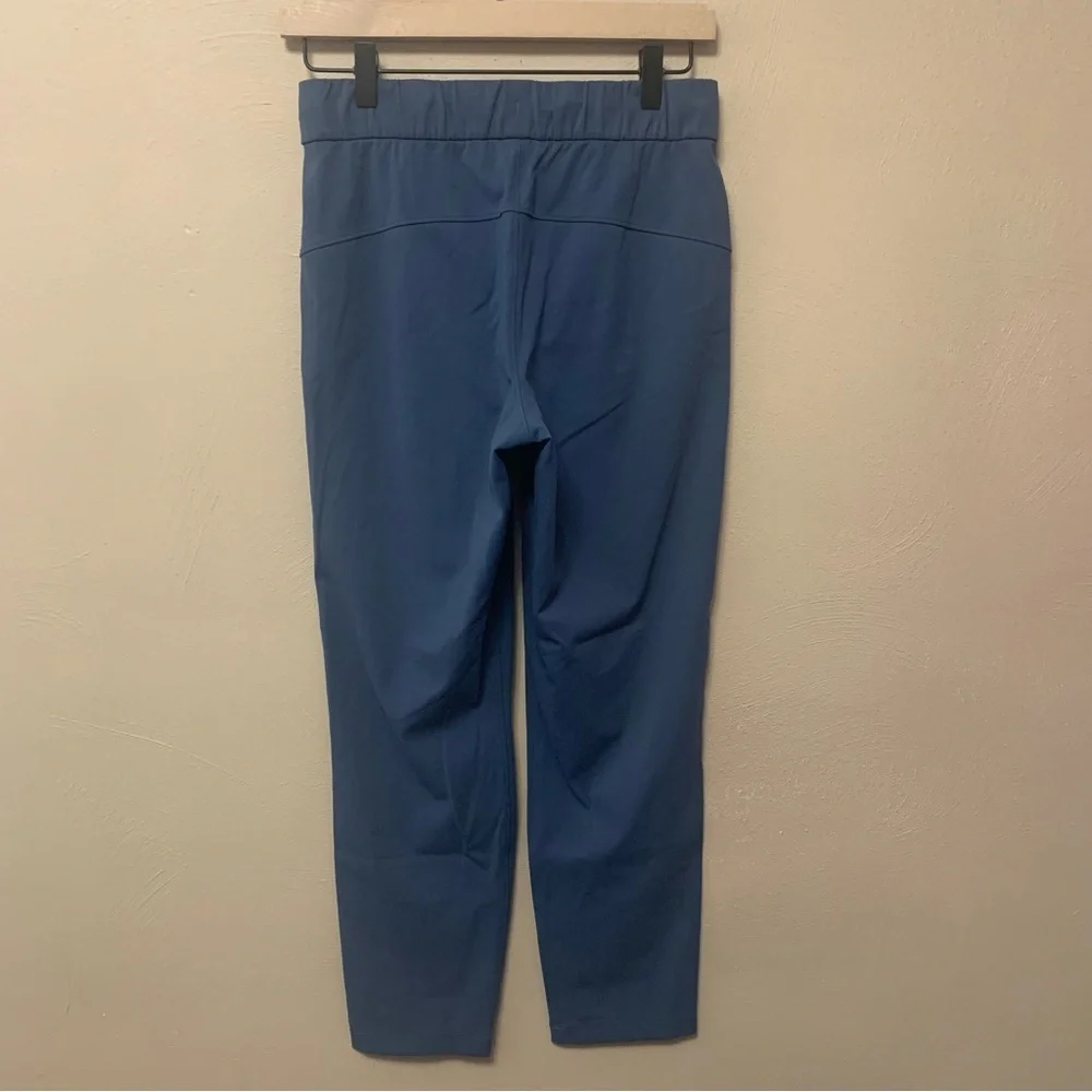 Lululemon On the Fly 7/8 Pant Code Blue Size 4 W5BPNS